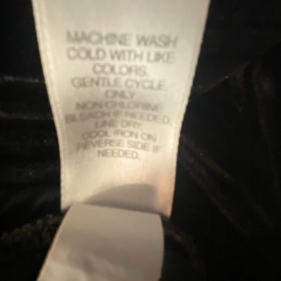 J. Jill Velour Black Long Sleeve Top Size Medium Petite - Picture 8 of 8